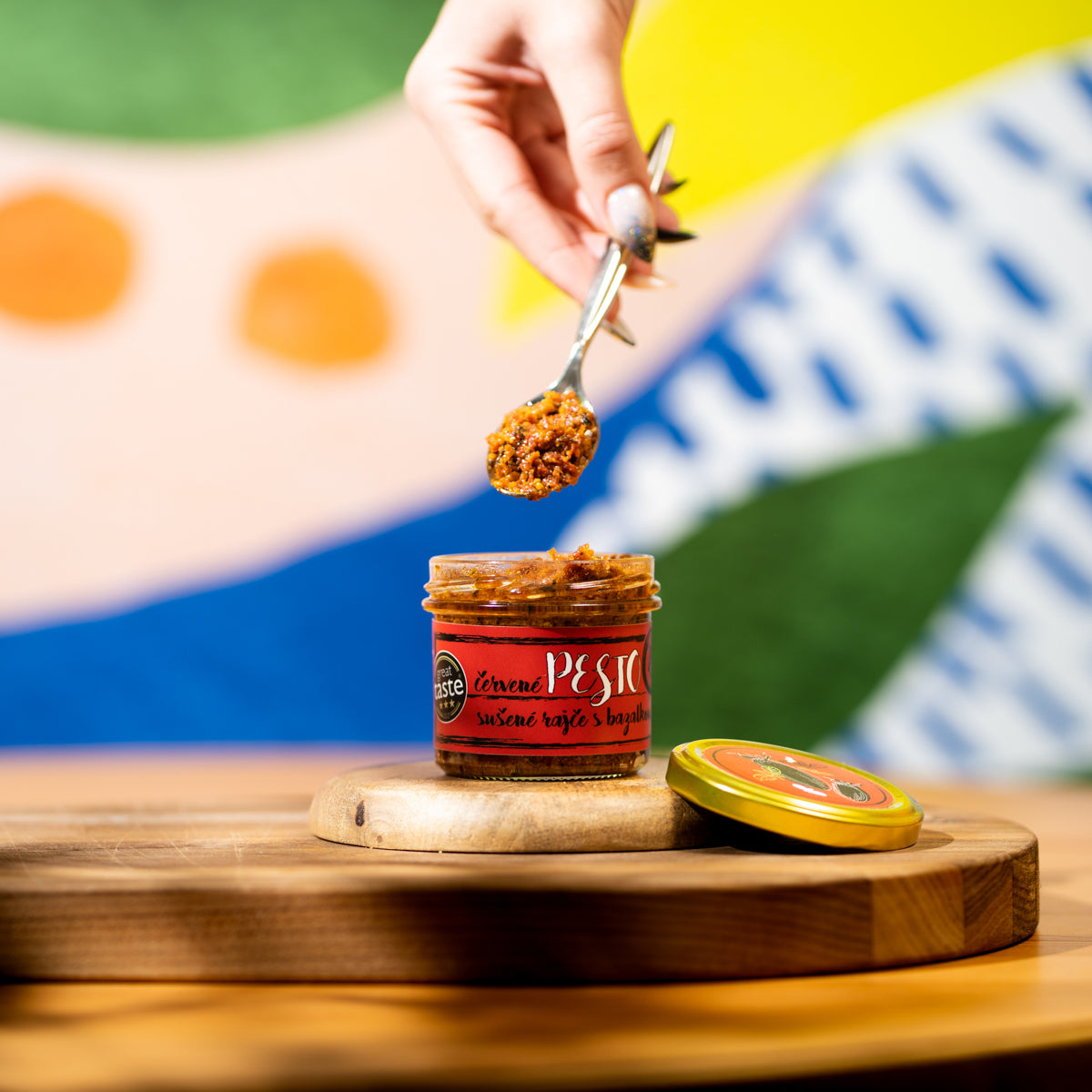 Premium dried tomato pesto with basil 120 g