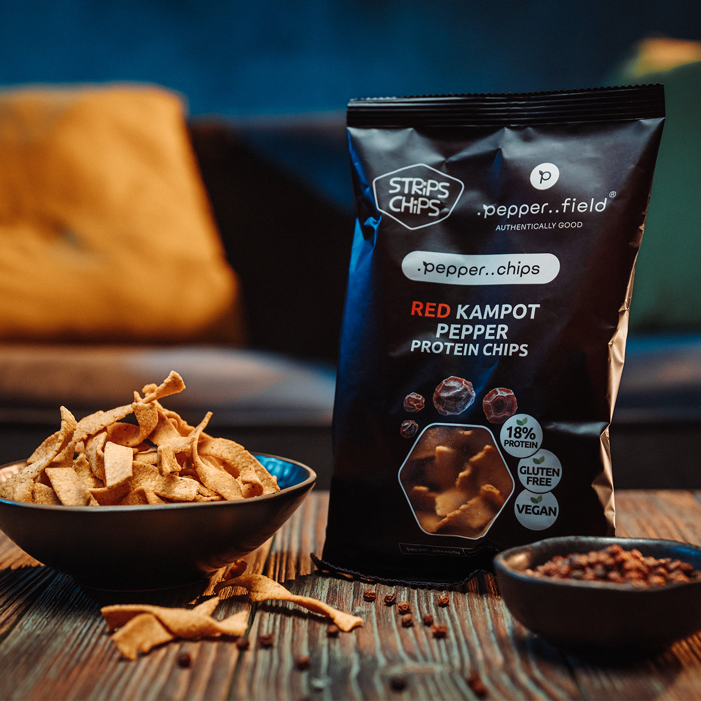Protein chips with red Kampot pepper 